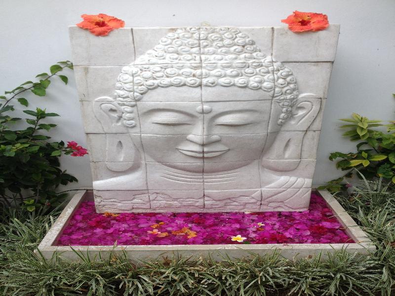 Hotel United Colors Of Bali Canggu Esterno foto