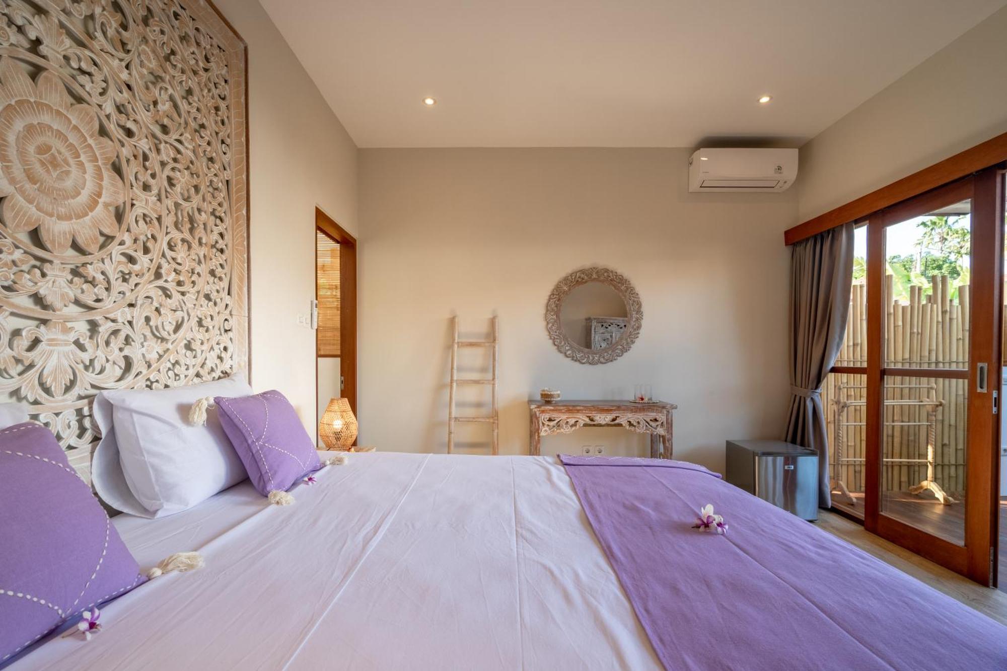 Hotel United Colors Of Bali Canggu Esterno foto