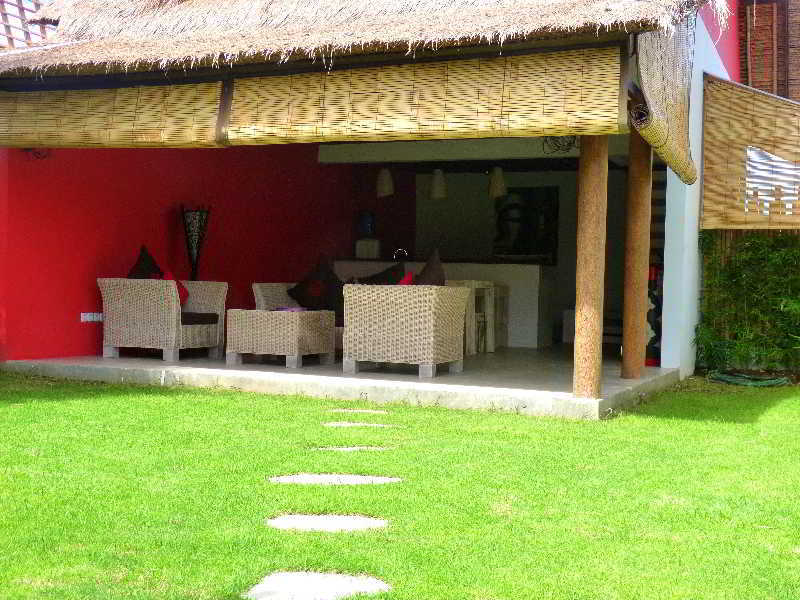 Hotel United Colors Of Bali Canggu Esterno foto