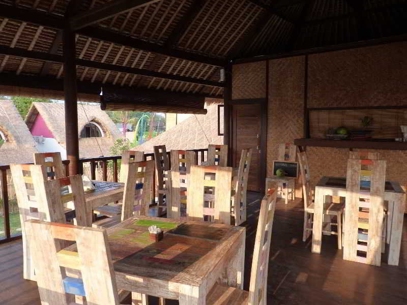 Hotel United Colors Of Bali Canggu Esterno foto