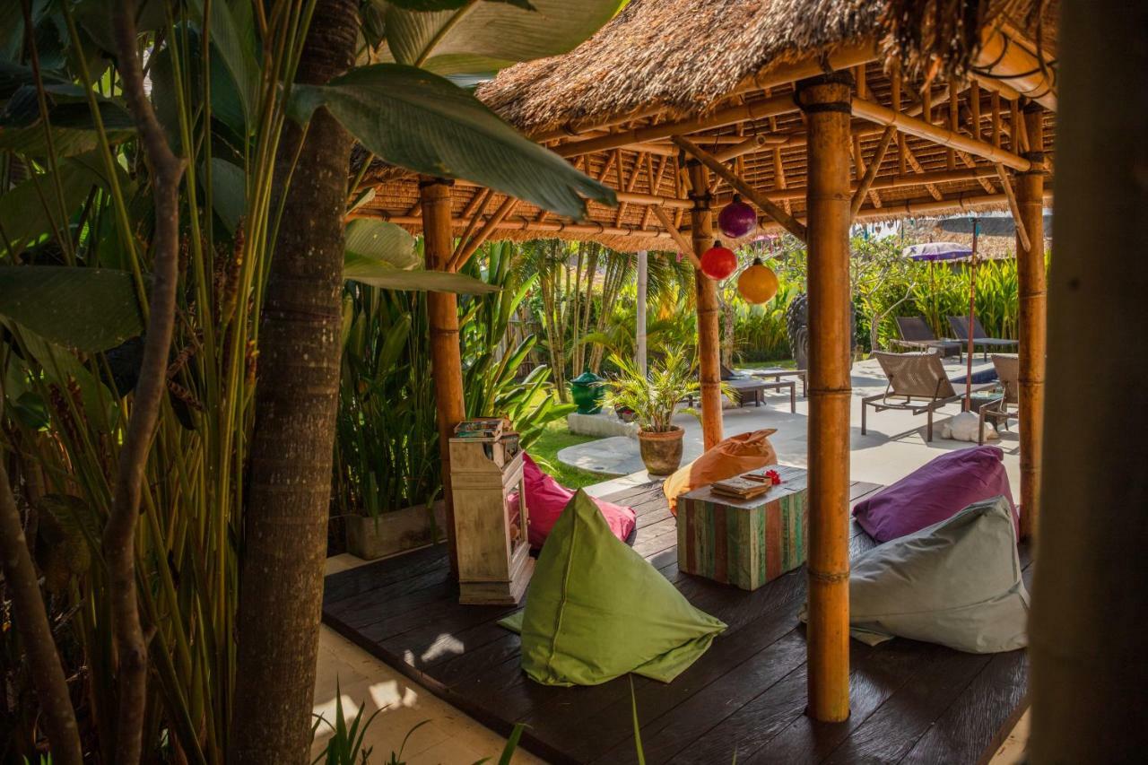 Hotel United Colors Of Bali Canggu Esterno foto