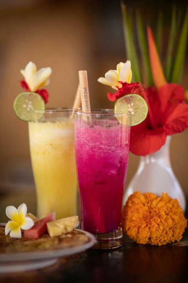 Hotel United Colors Of Bali Canggu Esterno foto