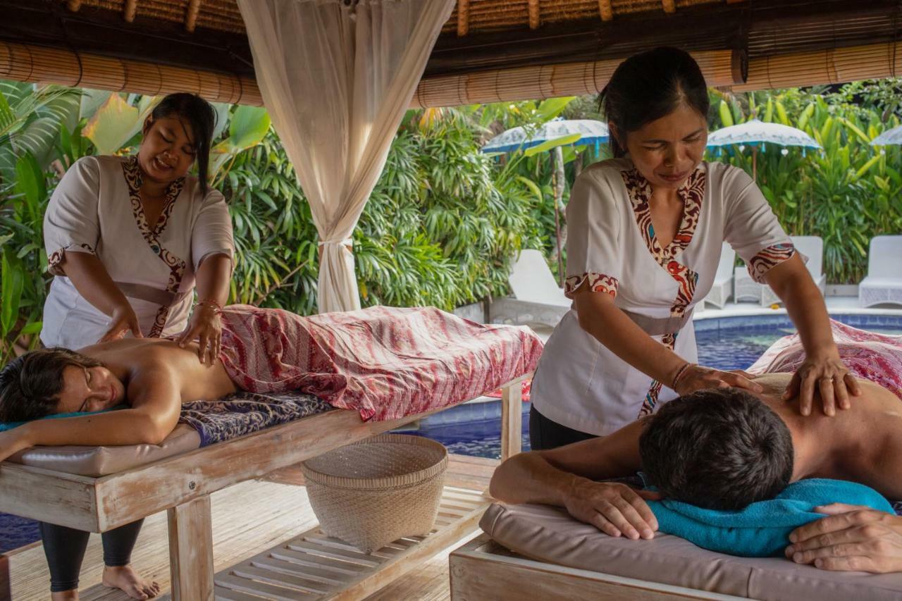 Hotel United Colors Of Bali Canggu Esterno foto
