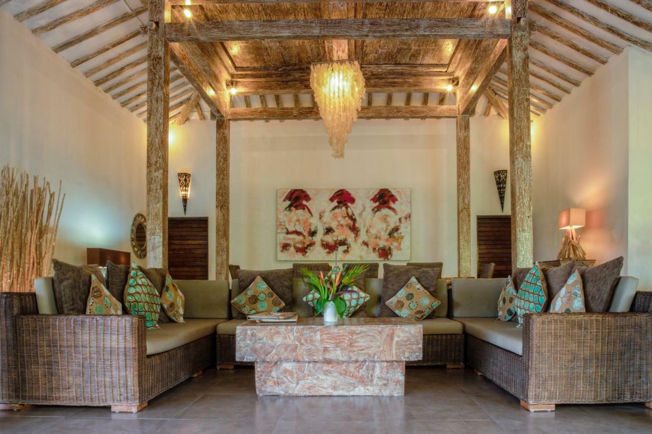 Hotel United Colors Of Bali Canggu Esterno foto